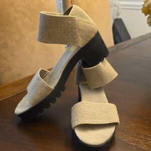 Stylish Tan Women's Sandals